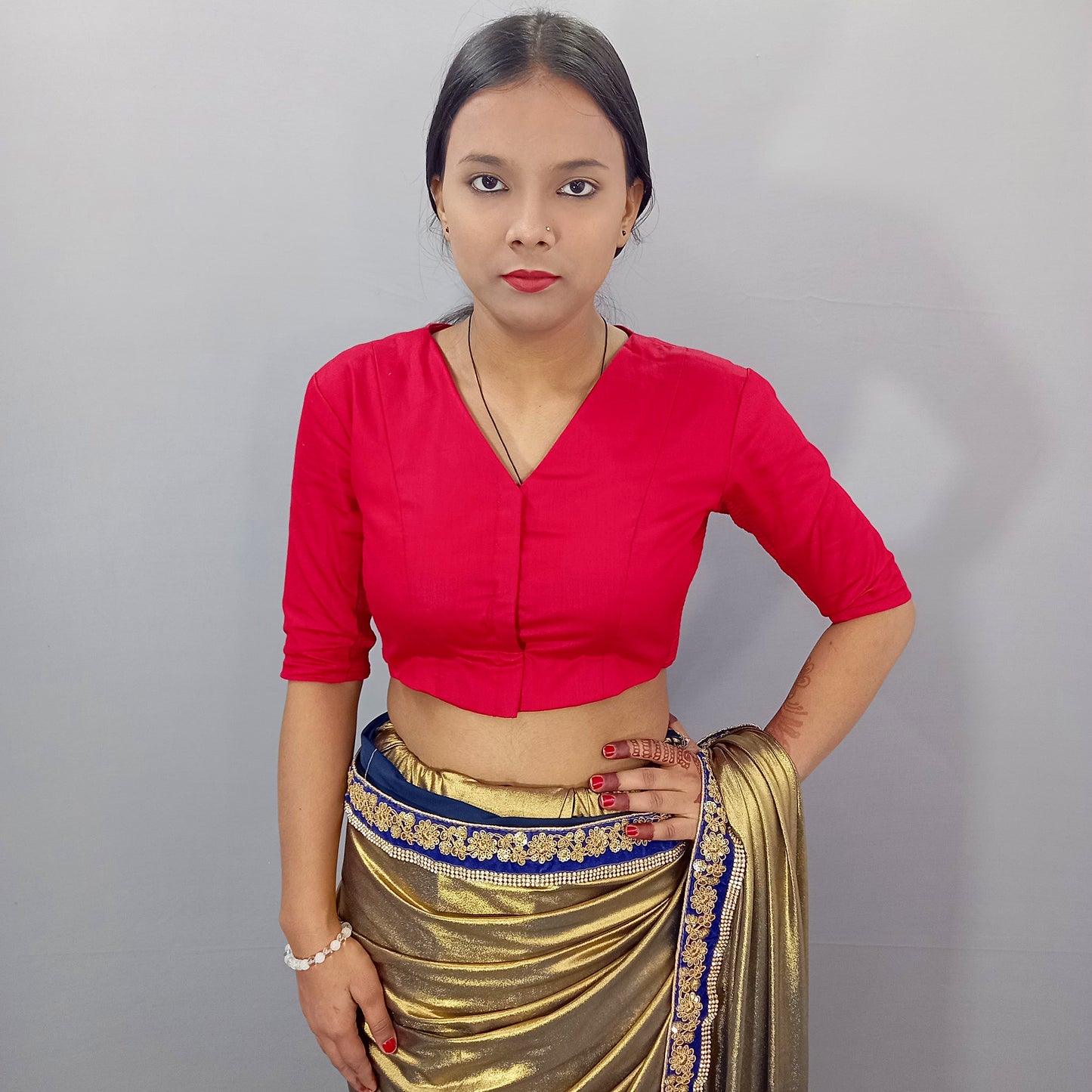 V Neck Elbow Sleeves Saree Blouse in Red