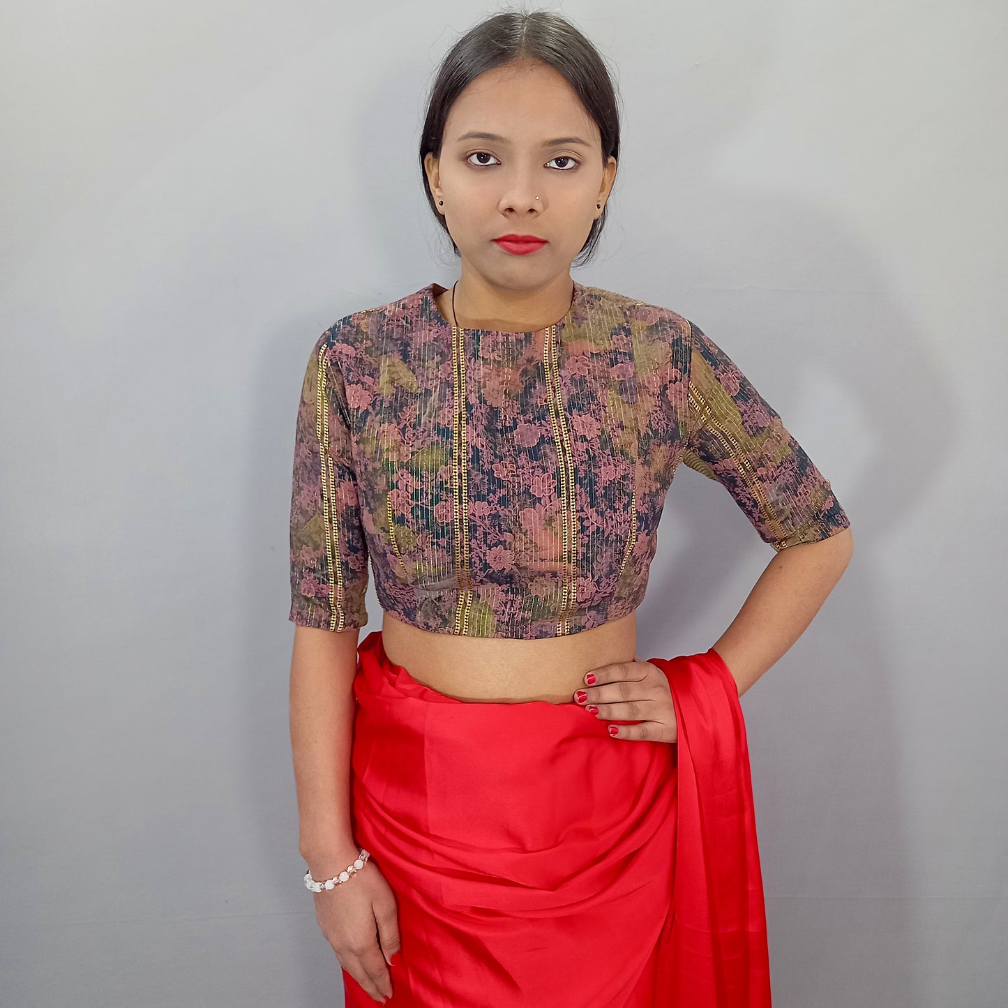 Multicolour Elbow Sleeves Saree Blouse in Multicolour