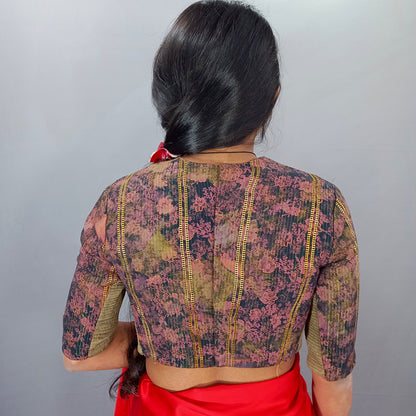 Multicolour Elbow Sleeves Saree Blouse in Multicolour